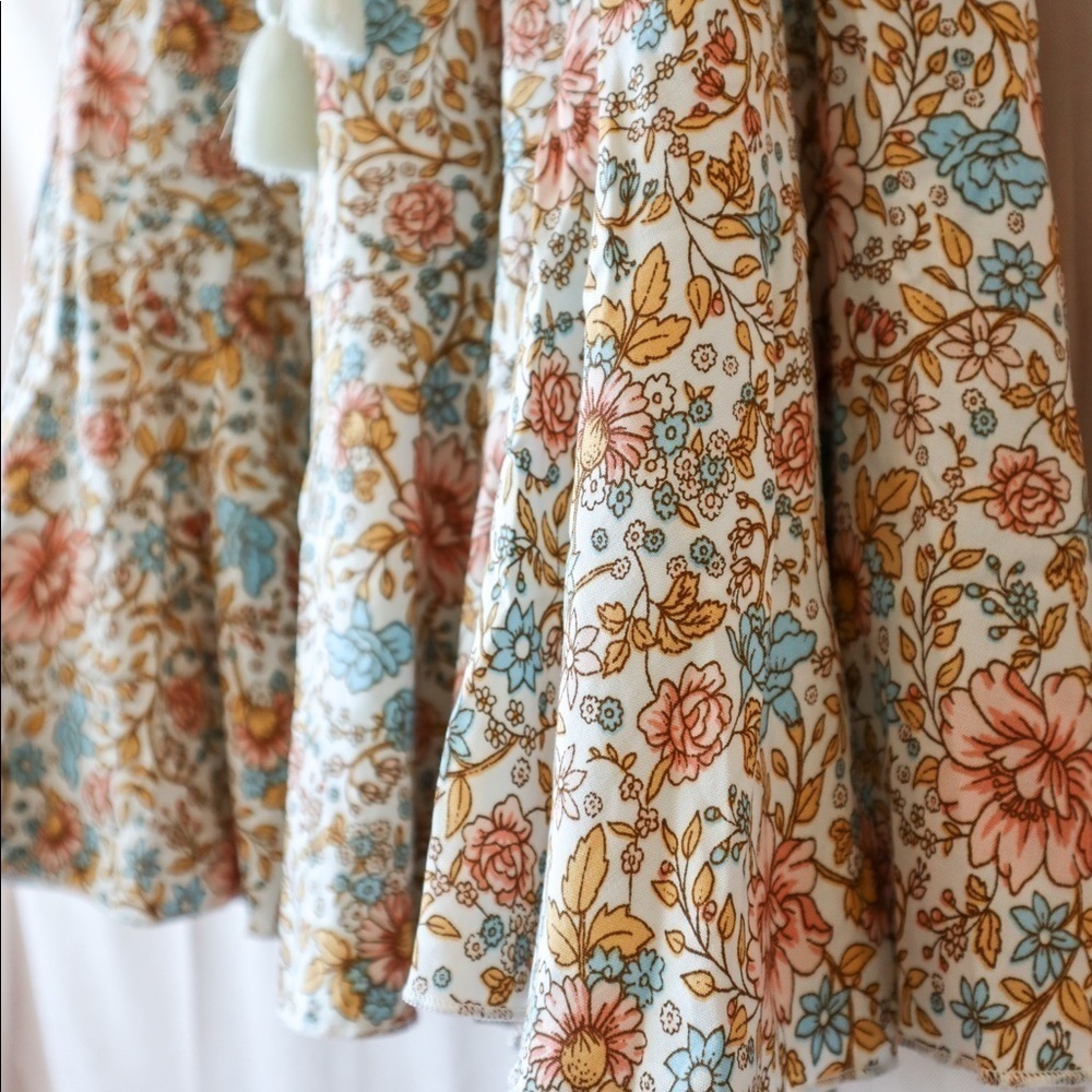 Floral fringe tie swing skirt - Picture 4 of 4